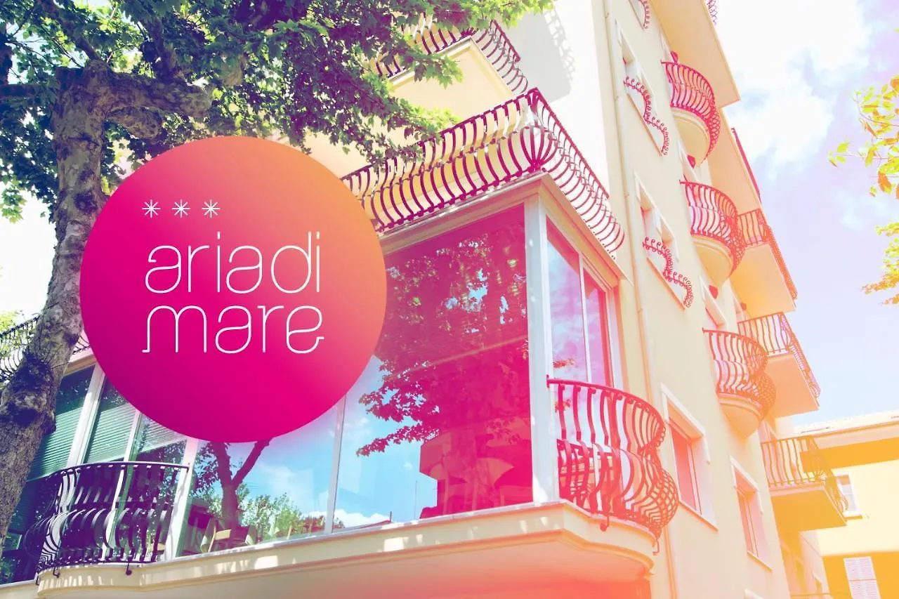 Hotel Aria Di Mare - Bed & Brunch In Centro A Riccione